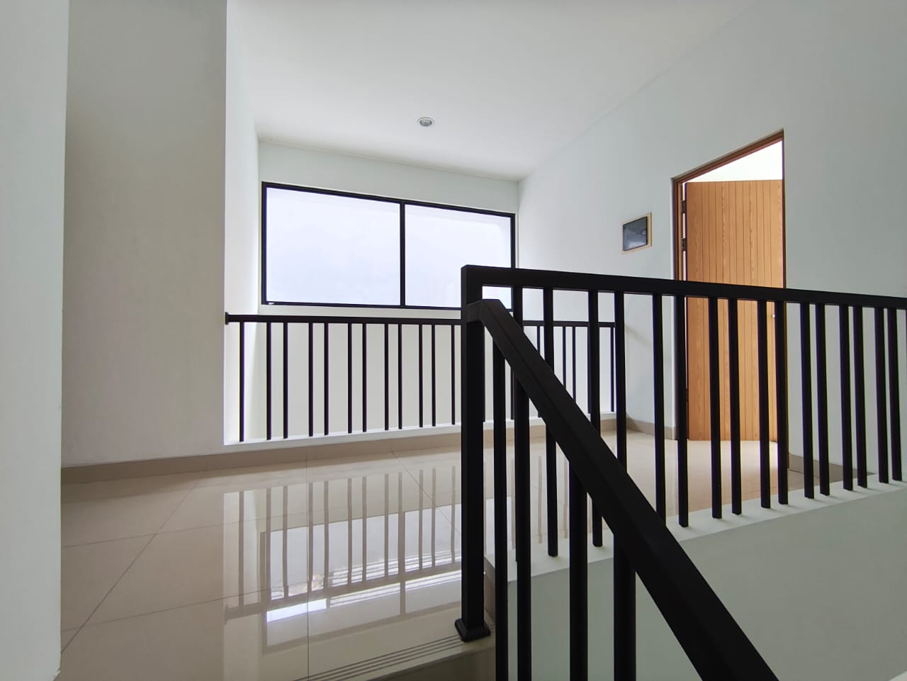 Rumah Disewakan di Summer Bliss Taman Simpruk
